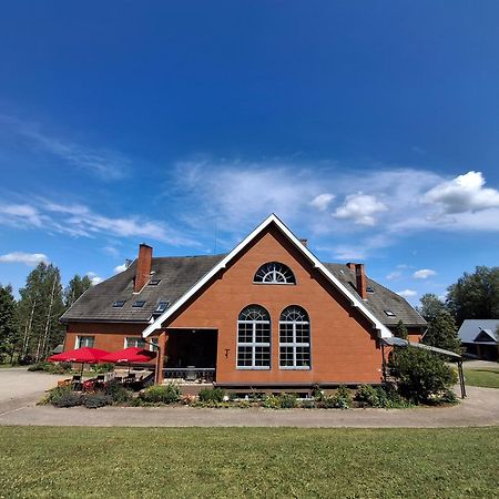 Hotel Melturi Exteriör bild